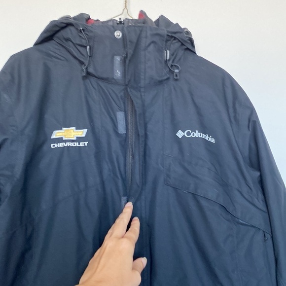CHEVY Branded Interchangeable Columbia Omni tech coat - Picture 16 of 16
